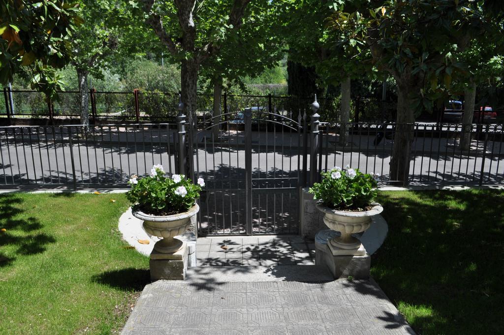 Villa Le Magnolie Montecatini Terme Exterior photo